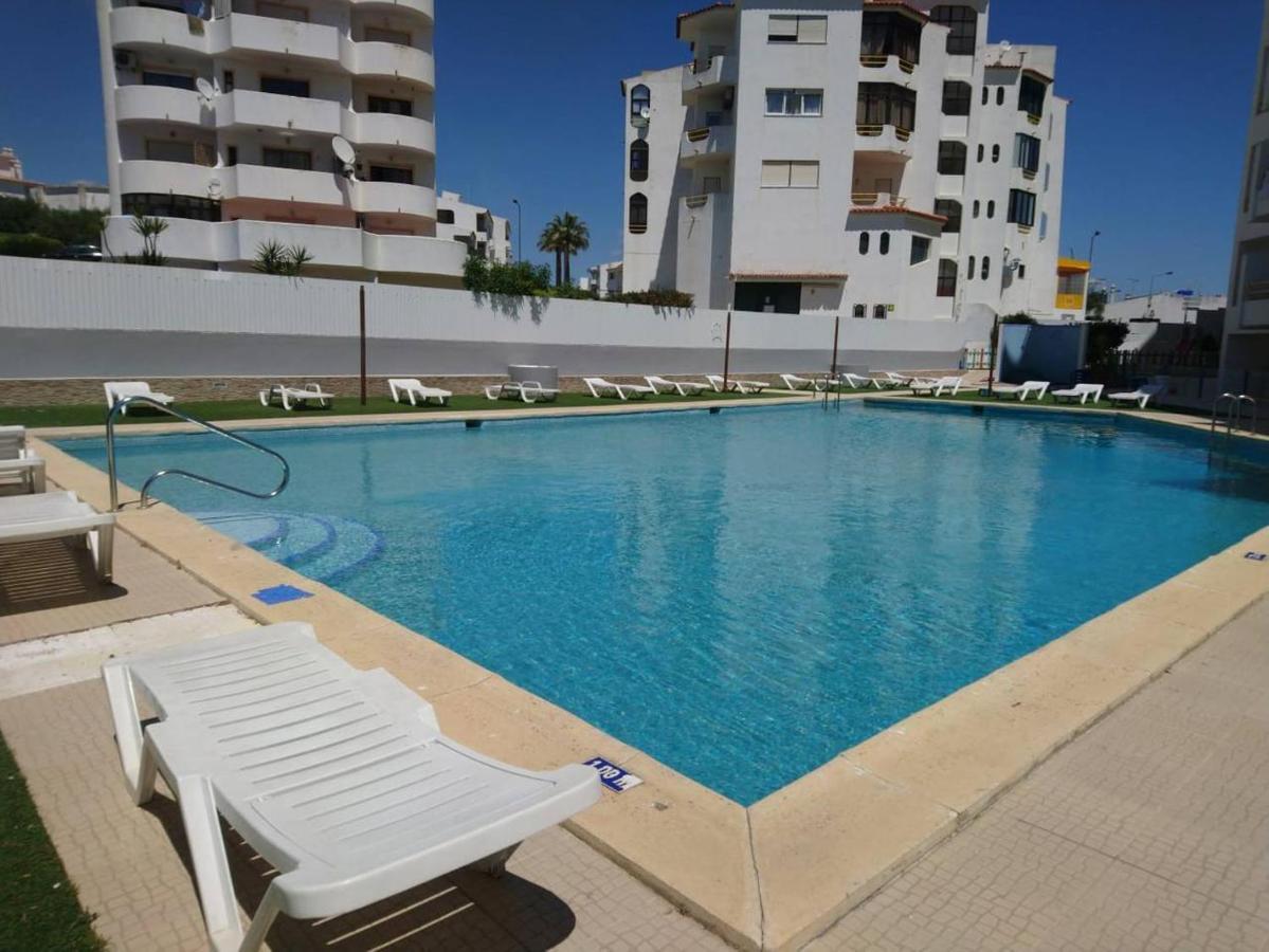 Apartamento T1 Com Piscina, Em Montechoro, Albufeira, Algarve Apartamento Exterior foto