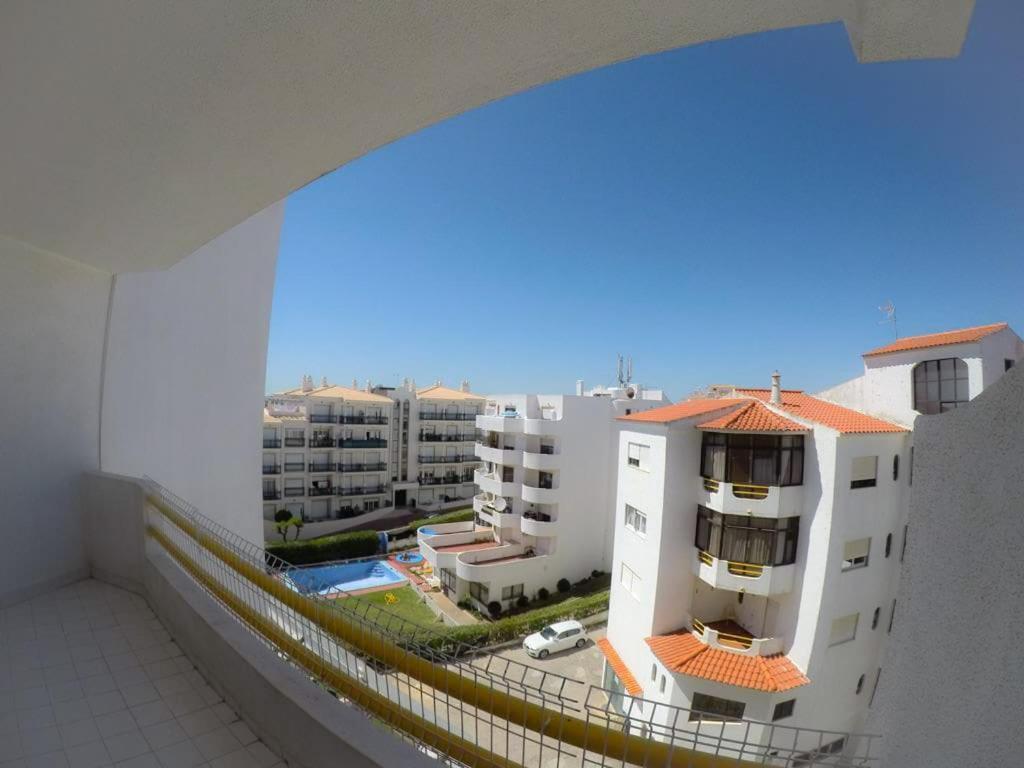 Apartamento T1 Com Piscina, Em Montechoro, Albufeira, Algarve Apartamento Exterior foto